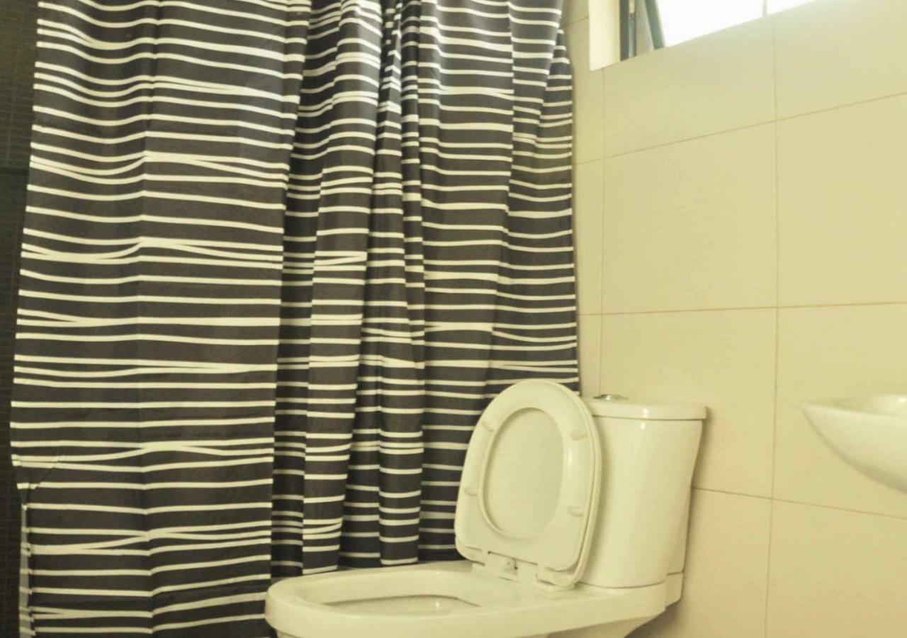 Ortigas Budget Hotel - Kapitolyo Mandaluyong Bagian luar foto